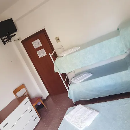 Ile De France Szálloda 3*