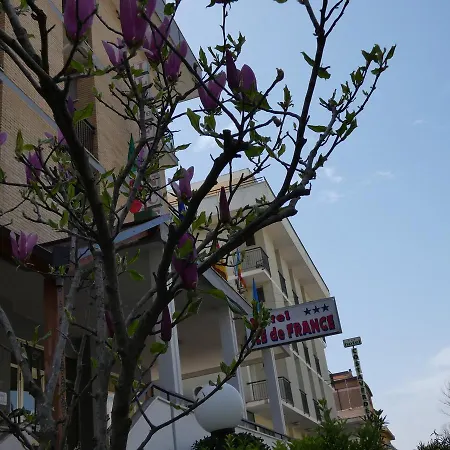 Hotel Ile De France