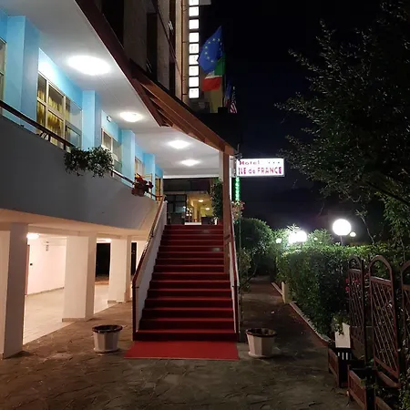 Hotel Ile De France Cesenatico