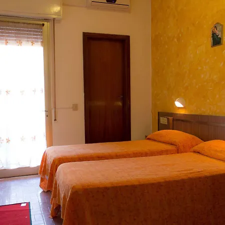 Ile De France Hotel Cesenatico
