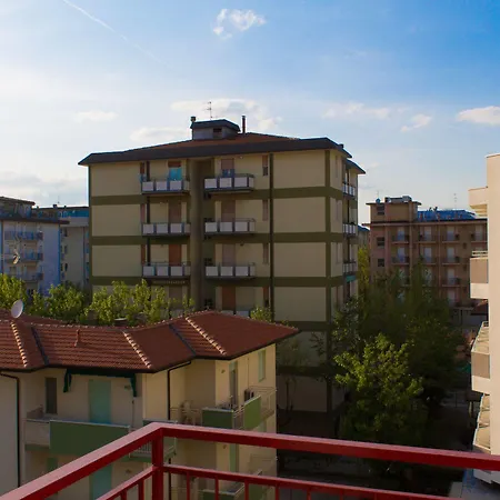 Hotel Ile De France 3*